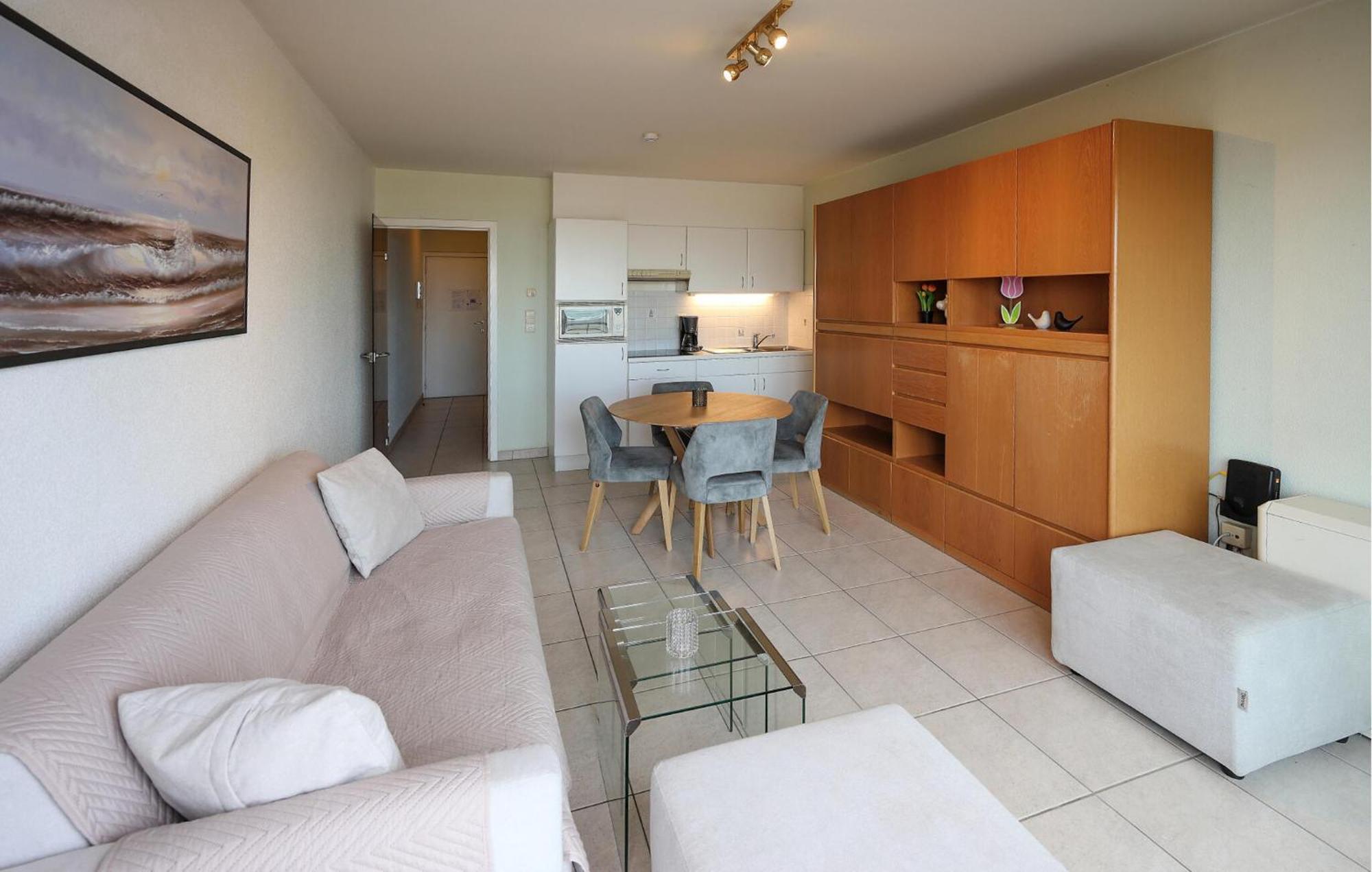 Awesome Apartment In Oostende With House Sea View Luaran gambar
